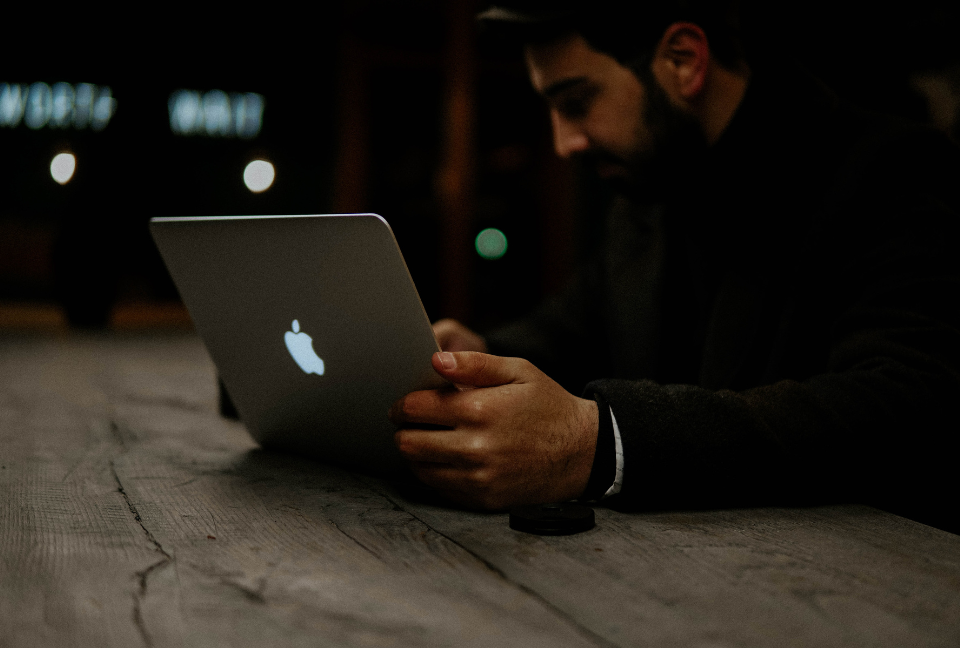 Dịch vụ cho thuê macbook - 3